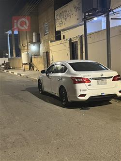 نیسان سێنترا
